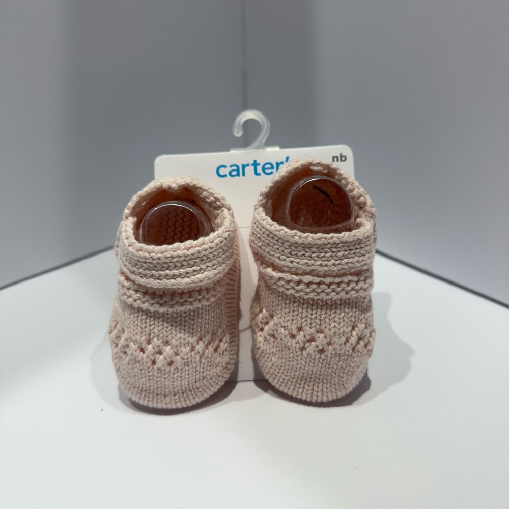 NWT Carter’s Knit Baby Booties – Soft Peach (NB)